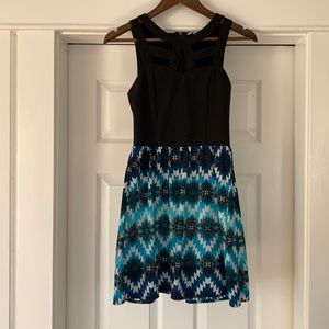 Patterned mini dress